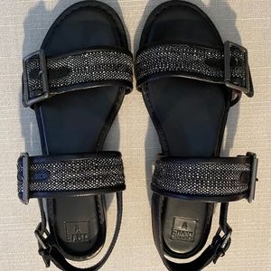 Frye - Phillip Buckles